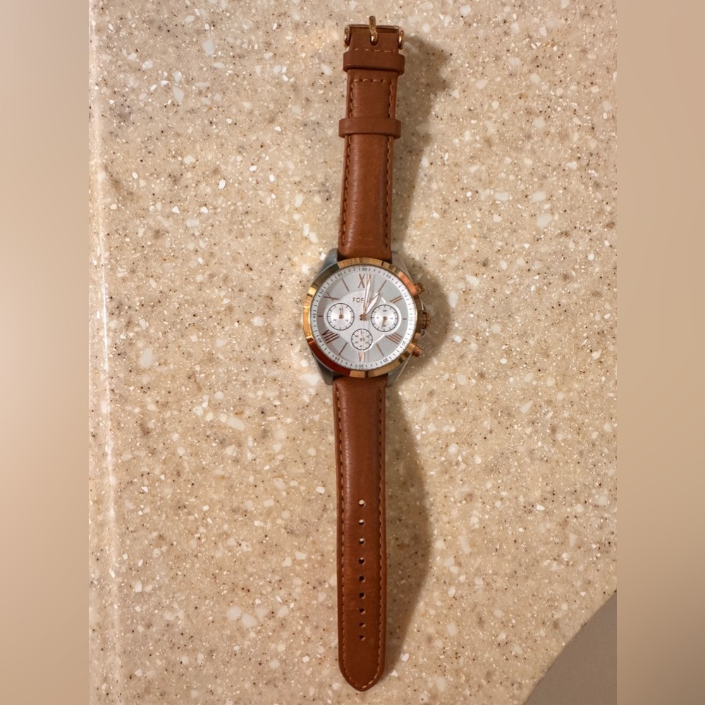 Fossil White Dial Brown Leather Strap Women's Quartz Watch BQ3033